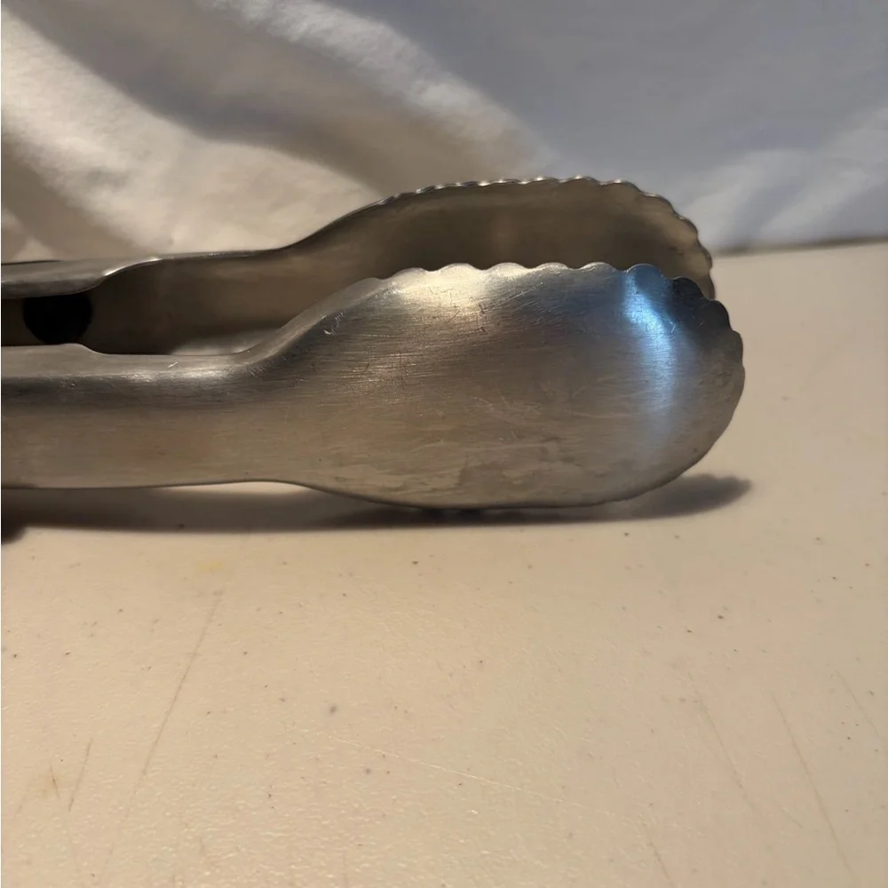 Farbetware Stainless Steel Kitchen Tongs with Black Grip great condition
